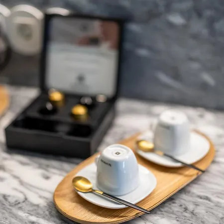 Panoramic Historic Views Private Terrace - A Apartamento