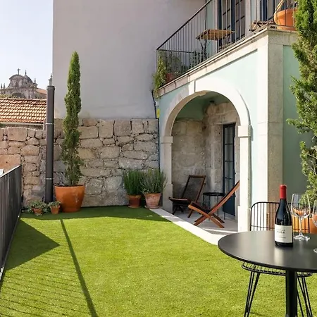 Panoramic Historic Views Private Terrace - Apt A * פורטו